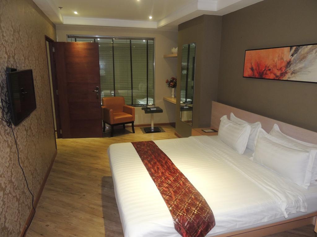 Dela Chambre Hotel Manila Dış mekan fotoğraf